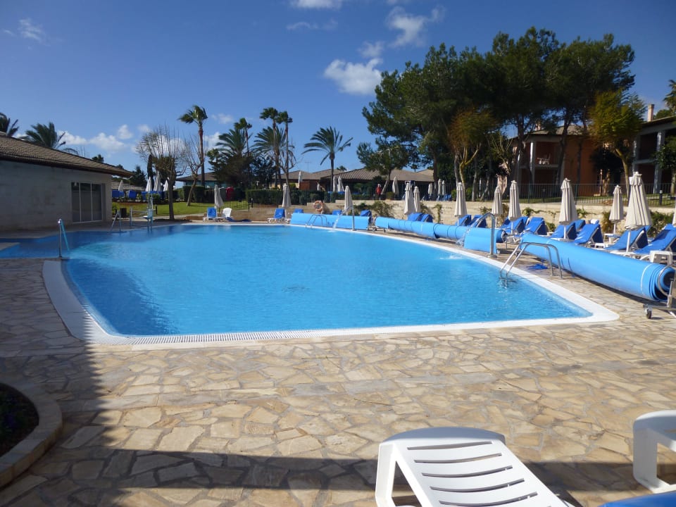 Beheizter Außenpool Blau Colònia Sant Jordi