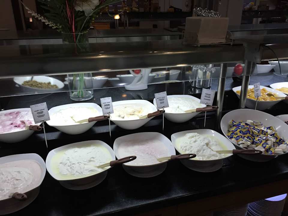 Büffet Salamis Bay Conti Resort Hotel & Casino