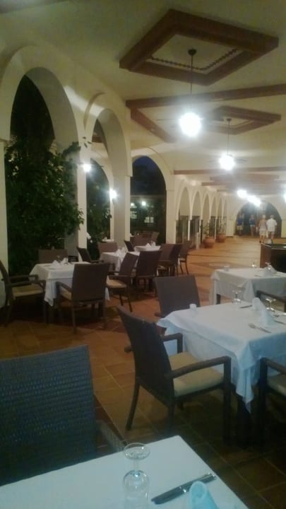Aussenbereich Hotel Riu Karamboa