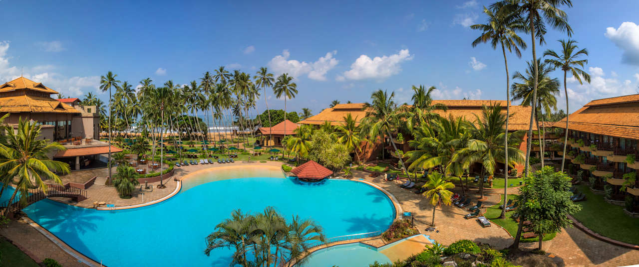 Pool Royal Palms Beach Hotel