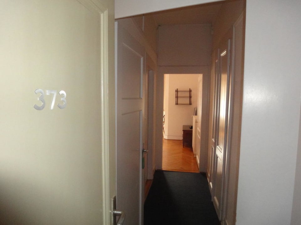 Zimmer Eingang J5 Hotels Helvetie Montreux