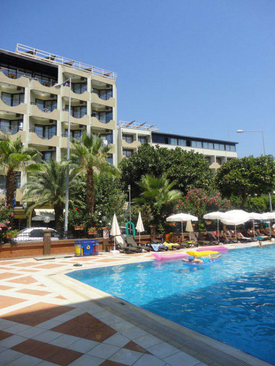 Riviera Riviera Hotel & Spa