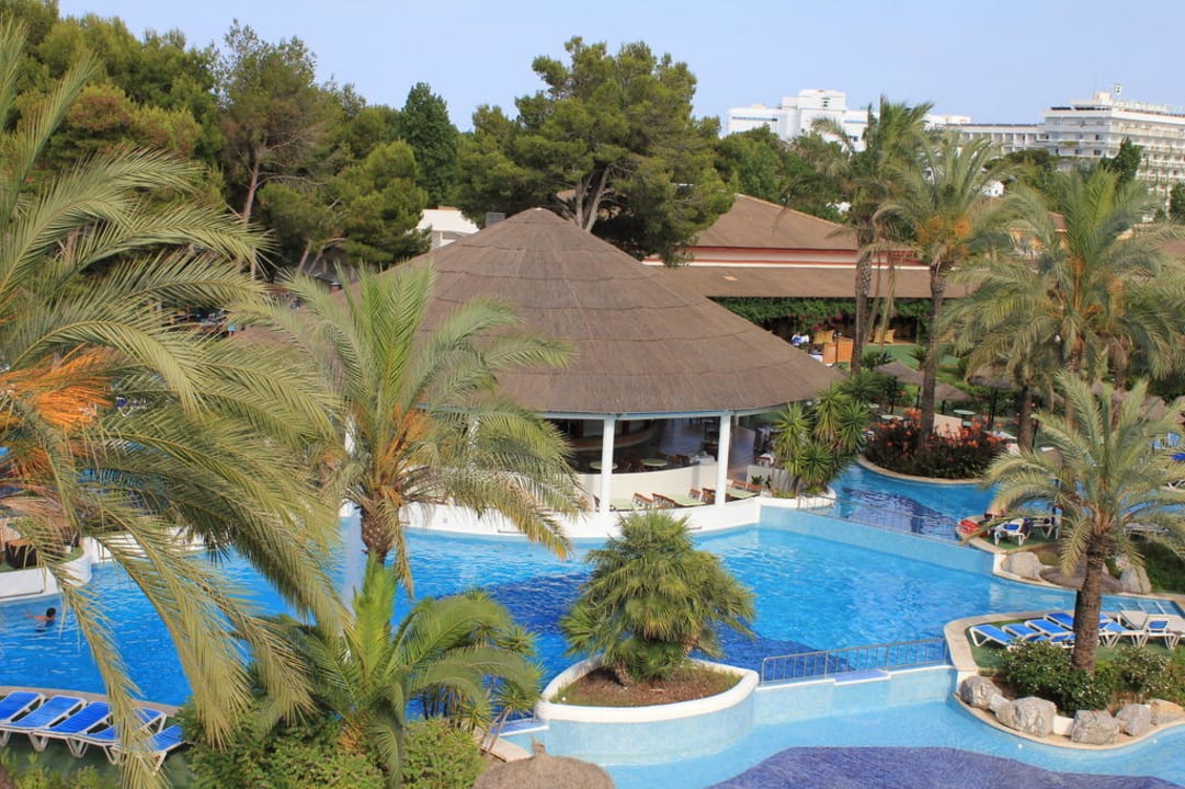 Pool Prinsotel La Dorada