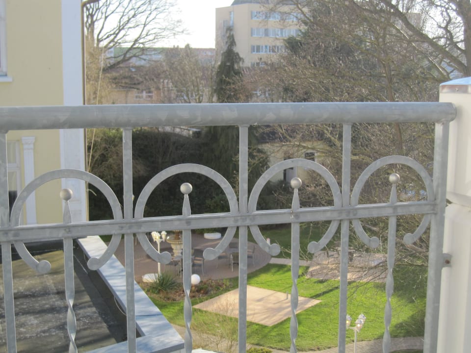 Blick vom Balkon Zimmer 301 Hotel Residenz Waldkrone Kühlungsborn