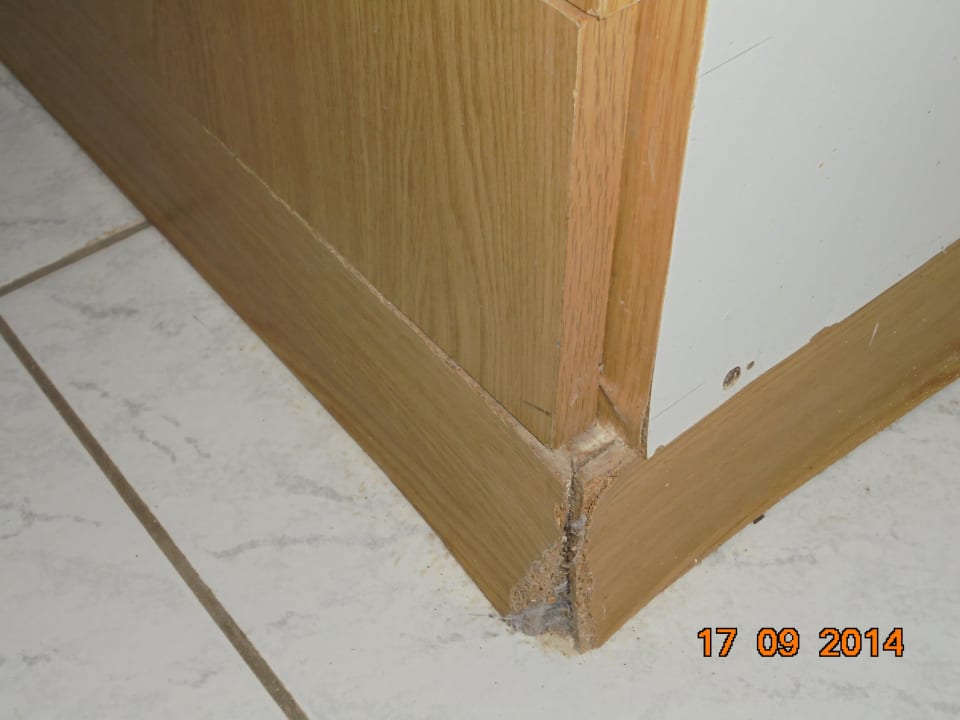 Kleiderschrank defekt Eurohotel Katrin Hotel & Bungalows