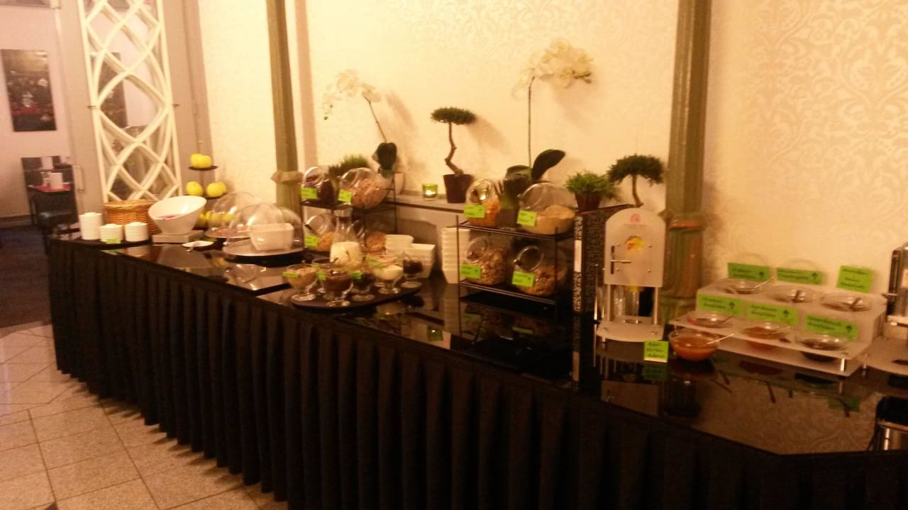 Frühstückbuffet Hotel am Schloss