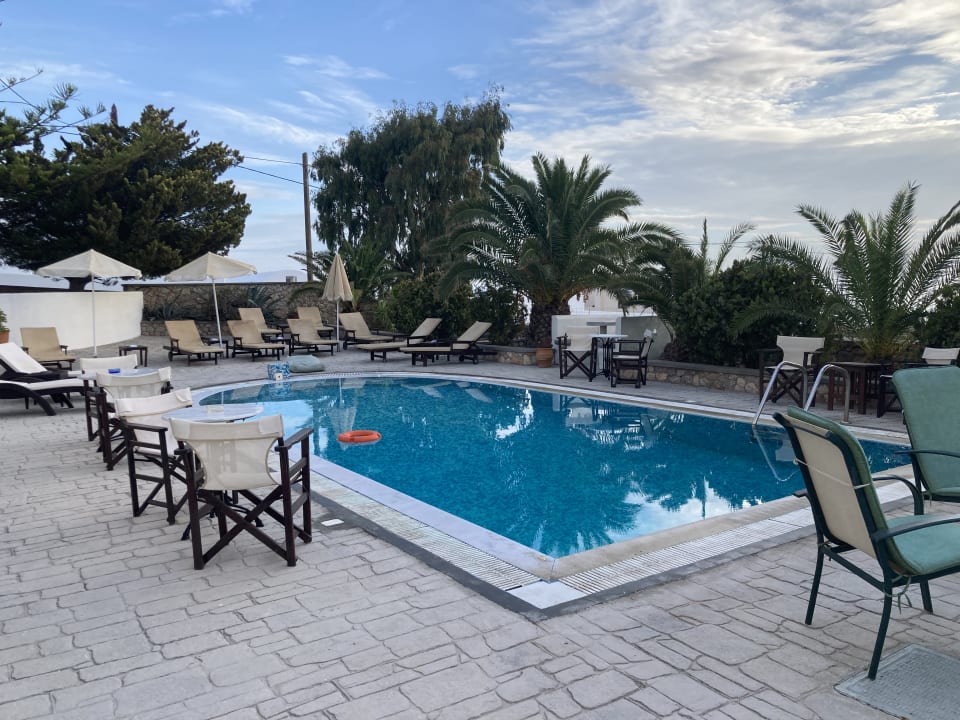 Pool Hotel Villa Koronios