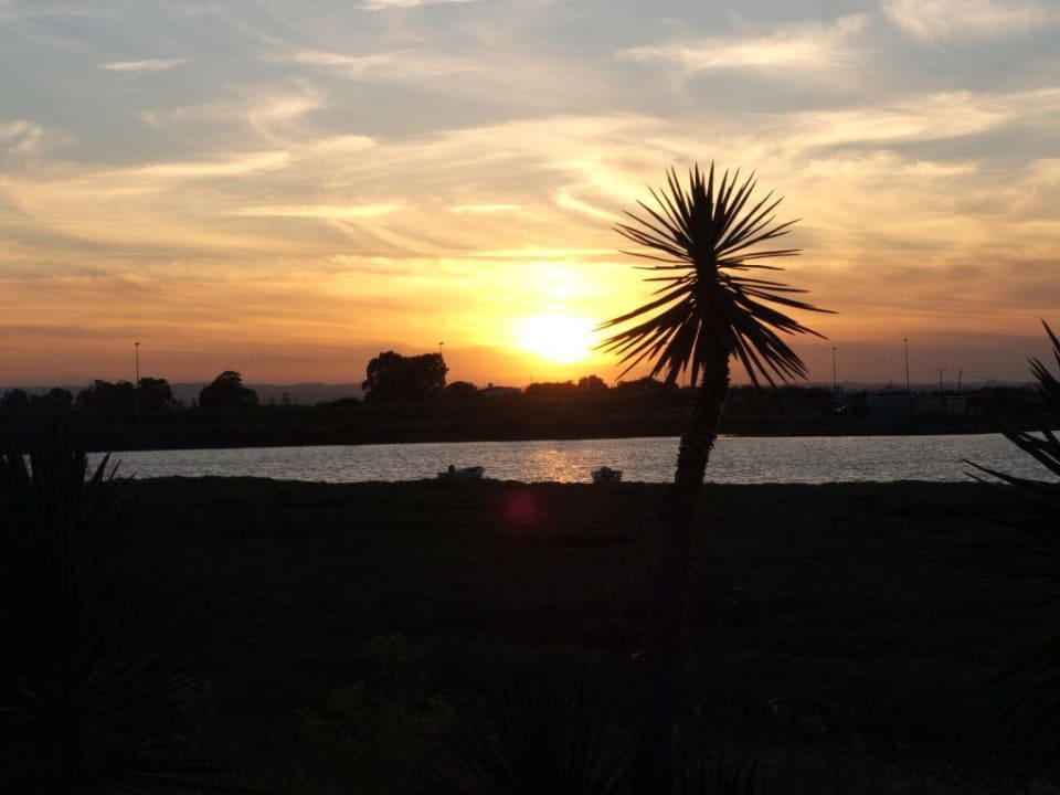 Sonnenuntergang an der Isla Canela Playacanela Hotel