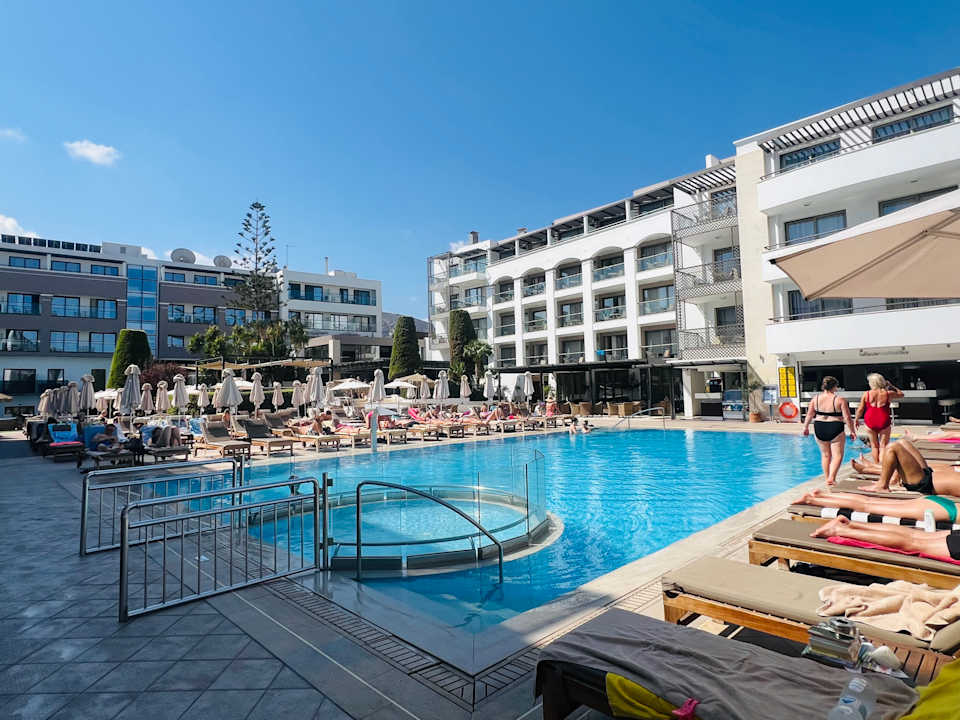 Zimmer Albatros Spa & Resort Hotel