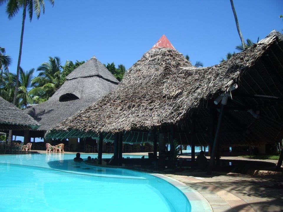 Die Poolbar Neptune Paradise Beach Resort & Spa