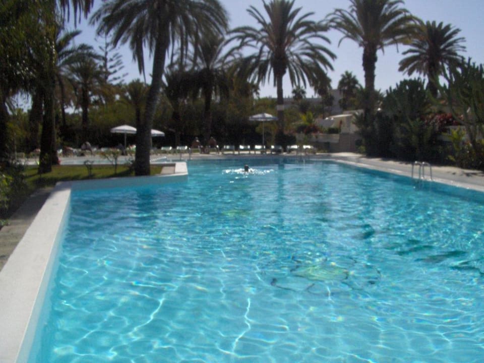 Der Pool HL Miraflor Suites Hotel