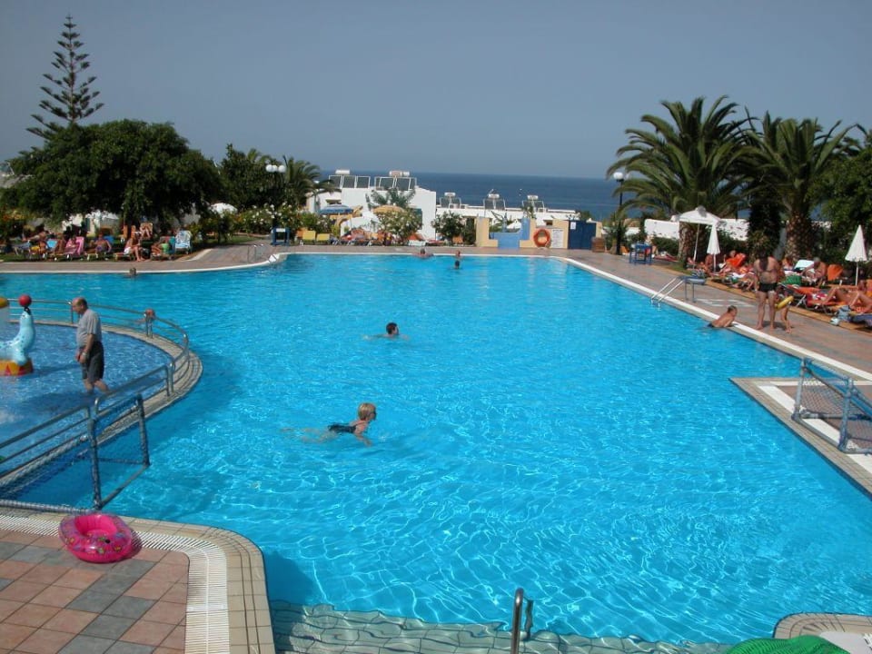 Pool TUI SUNEO Chrissi Amoudia