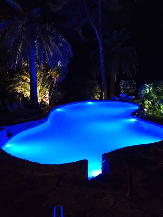 Pool Lago Garden