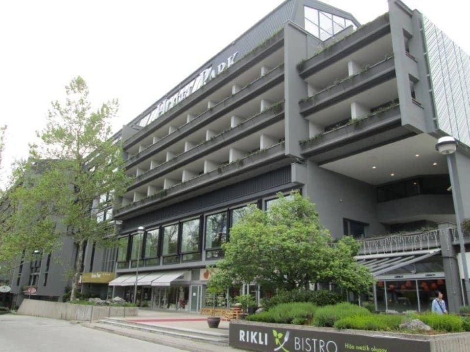 Hotelansicht von der Seeseite Hotel Park