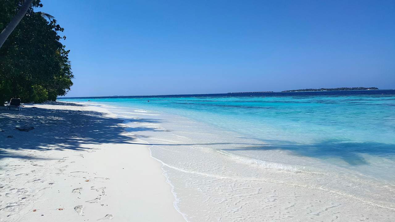 Strand Vilamendhoo Island Resort & Spa