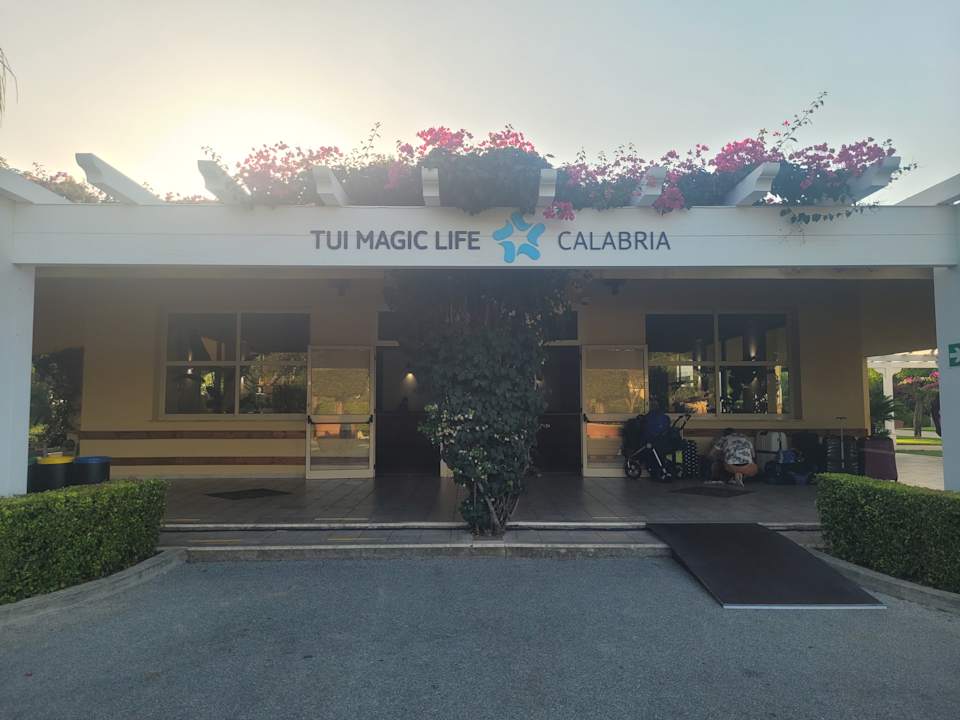 Außenansicht TUI MAGIC LIFE Calabria