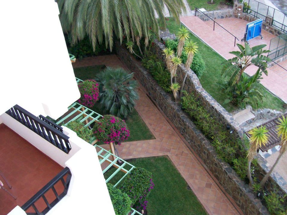 Garten vom Balkon aus Corallium Beach by Lopesan Hotels - Adults only