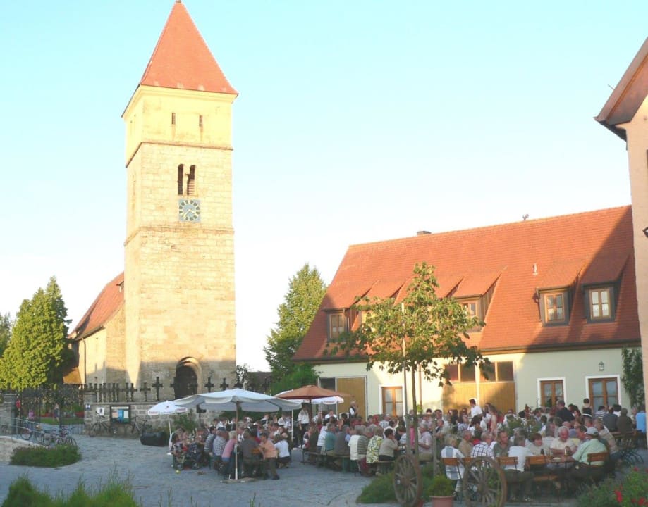Außenansicht Gasthaus Dollinger