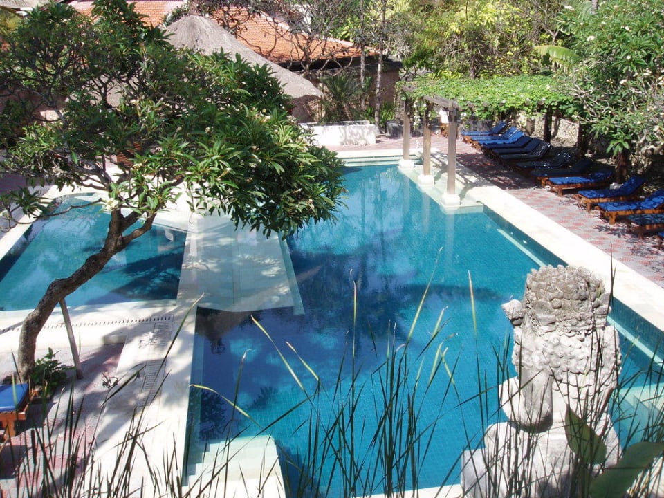 Spa-Pool Puri Santrian