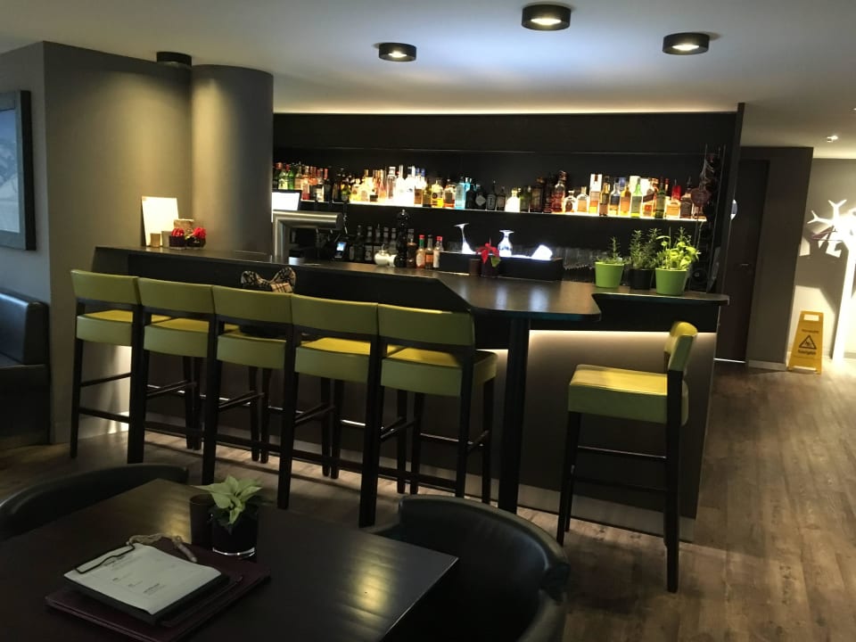 Hotel SI-Suites Stuttgart MASEVEN Stuttgart SI-Centrum