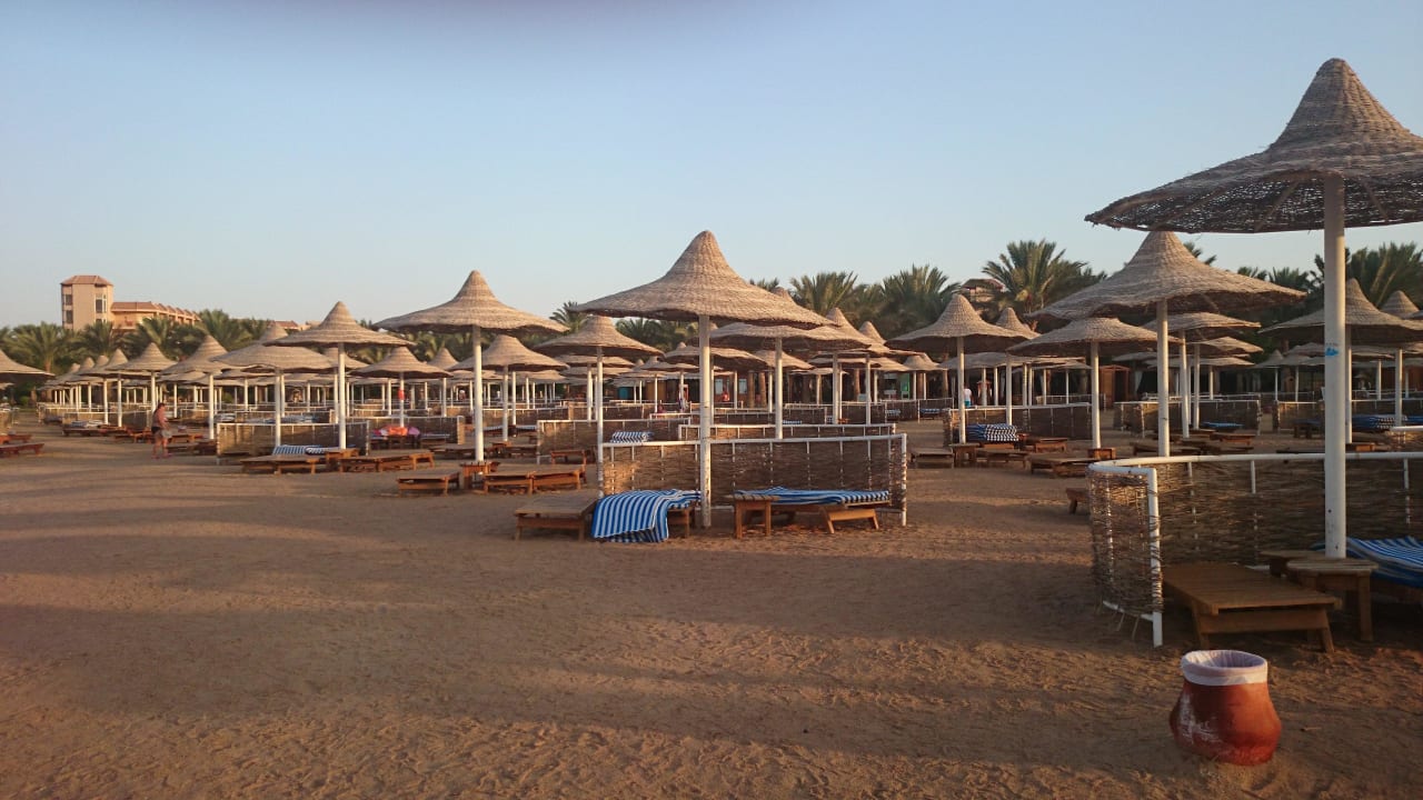 Blick auf den Strand Siva Grand Beach