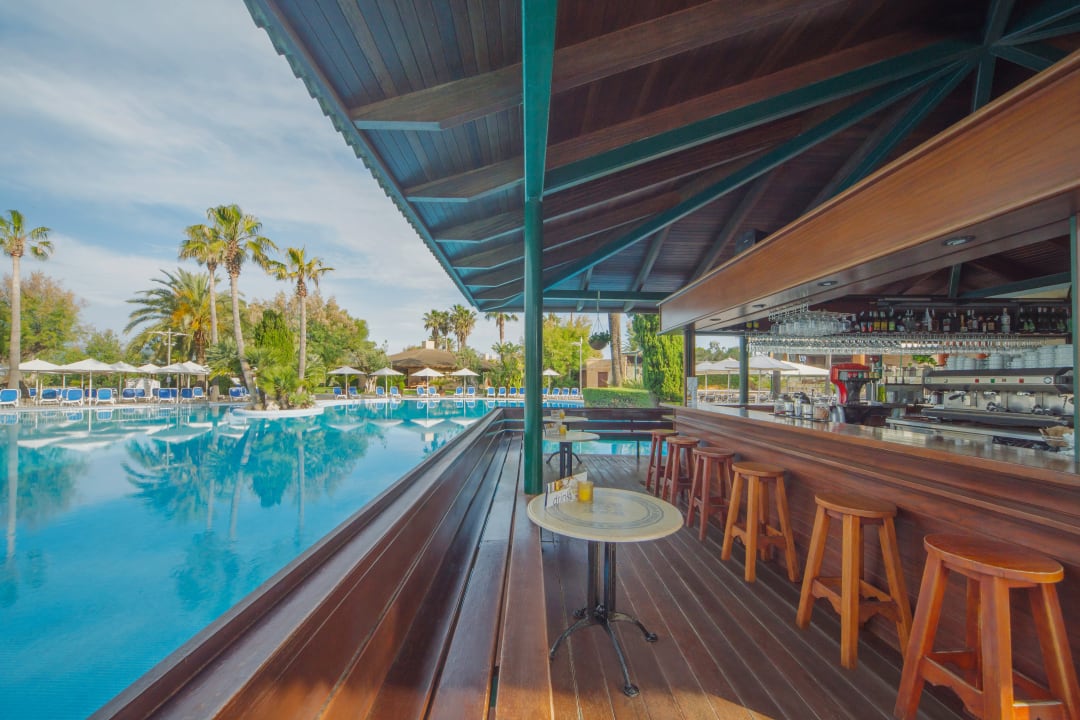 Pool PortBlue Club Pollentia Resort & Spa