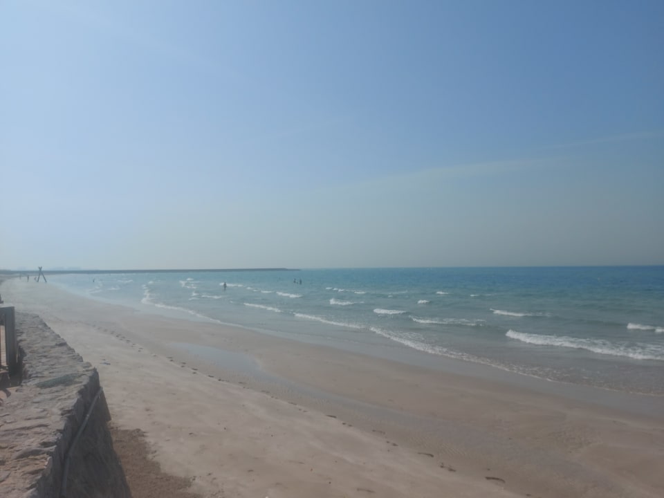 Strand The Cove Rotana Resort
