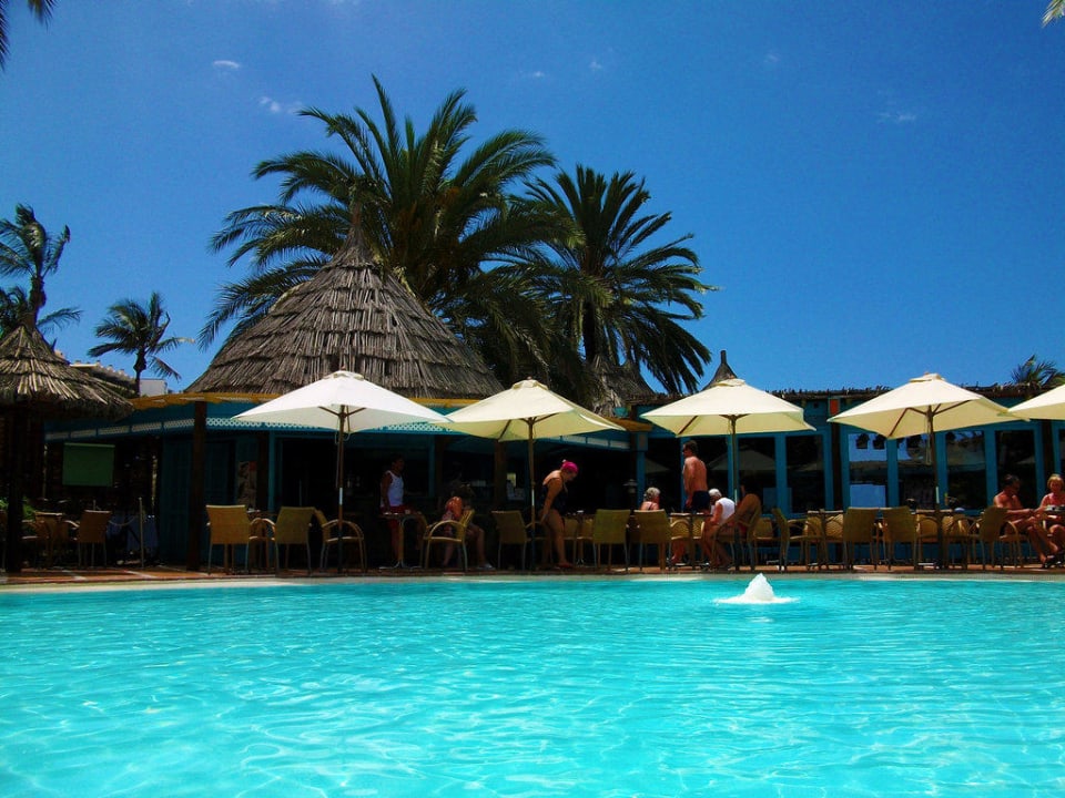 Pool Corallium Beach by Lopesan Hotels - Adults only