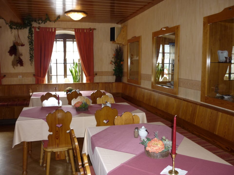 Frühstücksraum  Hotel Berggasthof Neues Haus