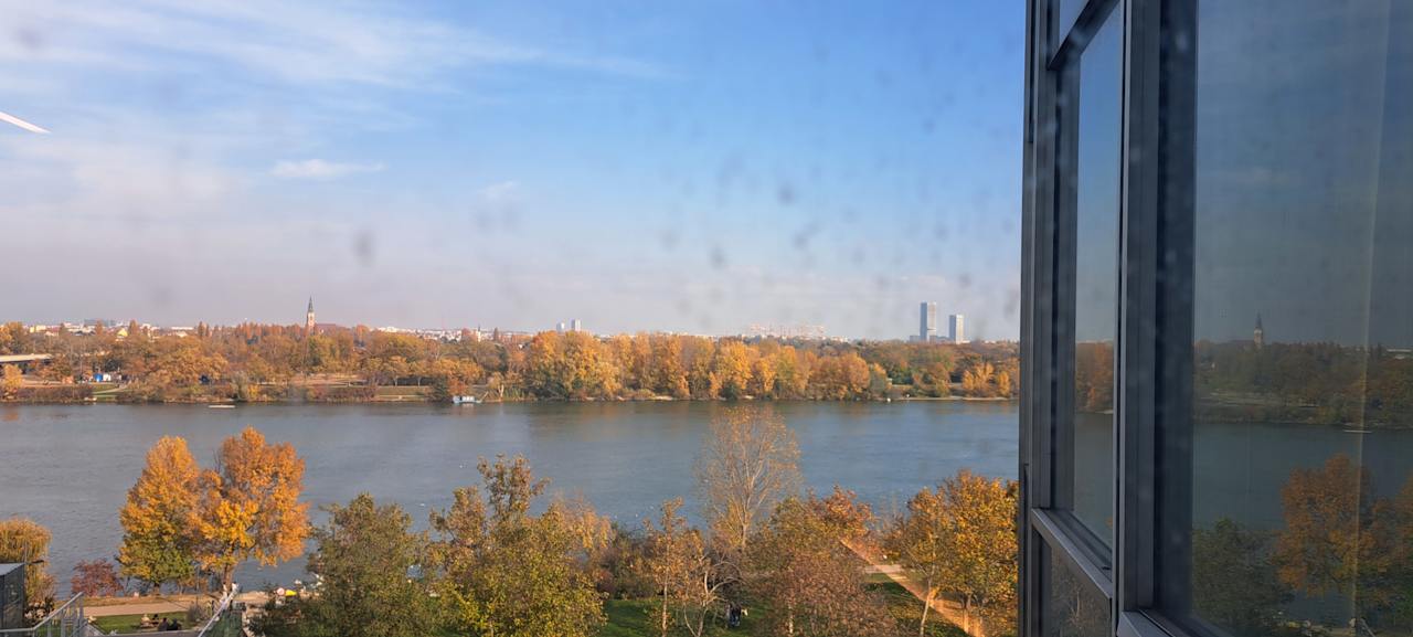 Ausblick harry's home Wien Millennium Tower