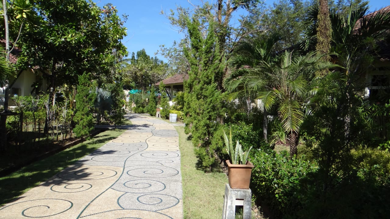 Weg zum Strand Baan Khaolak Beach Resort