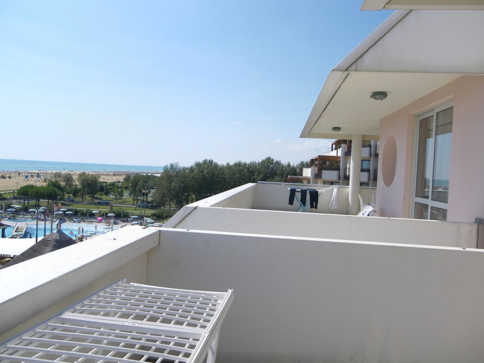 Ausblick vom Balkon Aparthotel Holiday