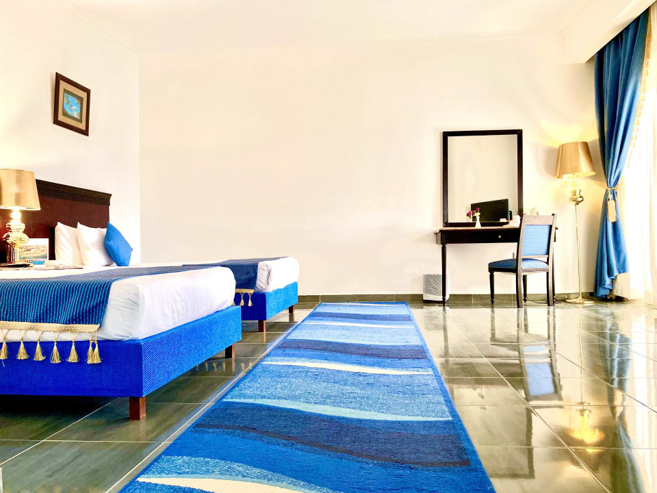 Zimmer White Valley Palace