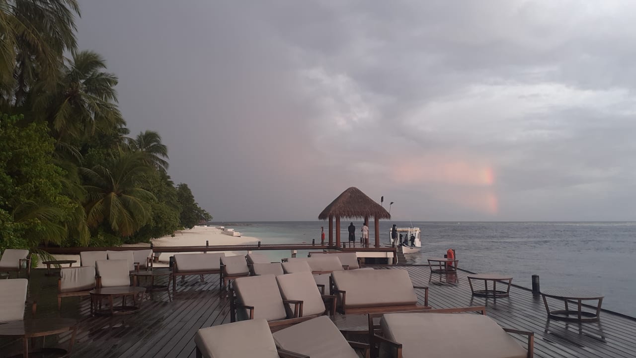 Außenansicht Vilamendhoo Island Resort & Spa