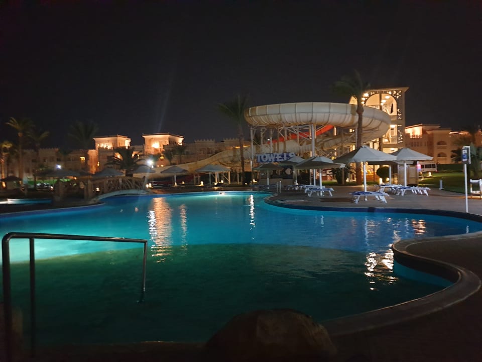 Pool Beach Albatros Resort