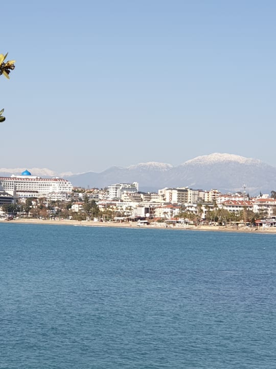 Strand Castival Hotel