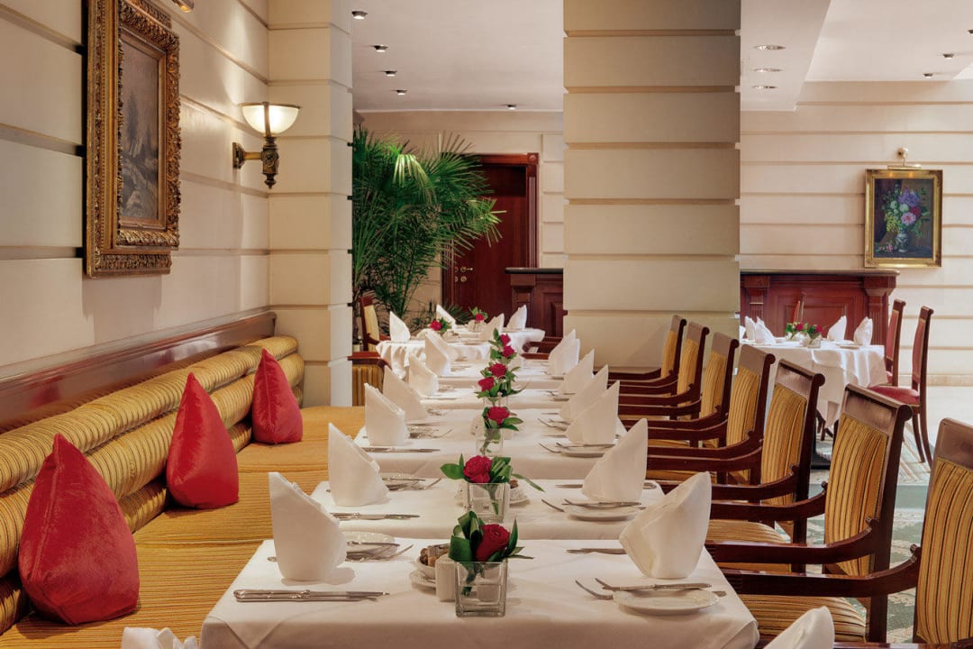 Beau Rivage breakfast restaurant Hotel Kempinski Moika 22