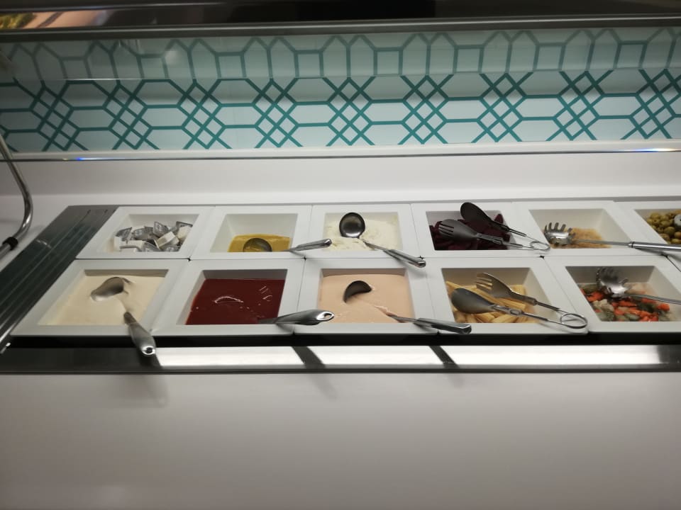 Gastro Canary Garden Club