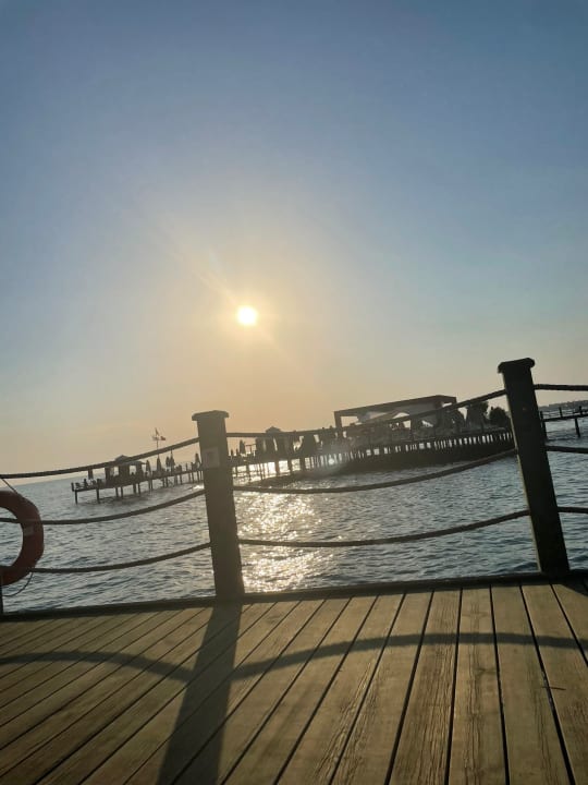 Strand Arum Barut Collection