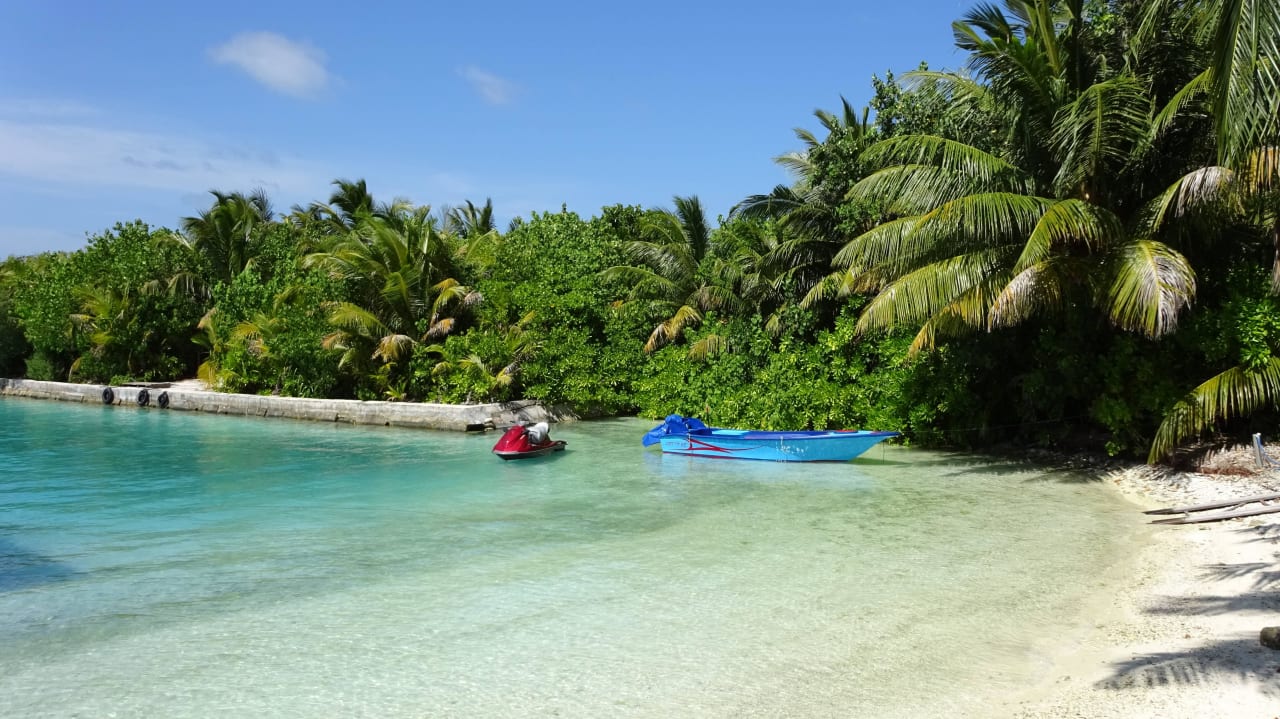 Jetski im Hafen Filitheyo Island Resort