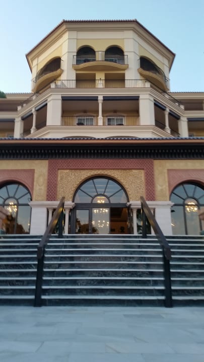 Außenansicht Iberostar Waves Málaga Playa