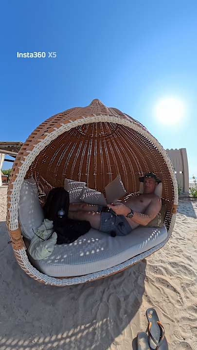 Pool The Club by Fanar