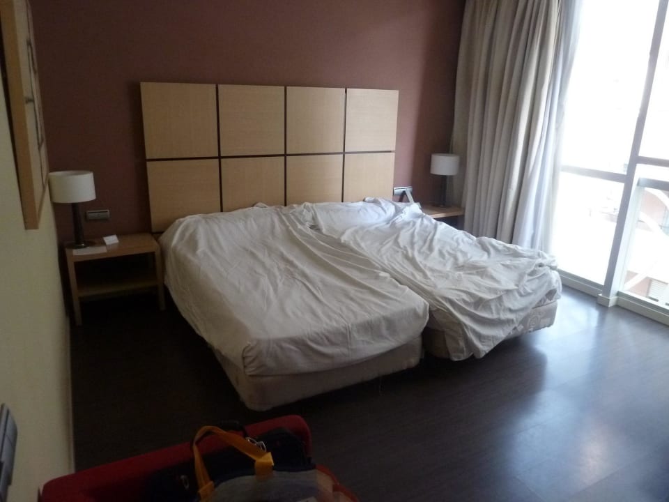 Das grosse Zimmer 415 Hotel Silken Puerta de Valencia