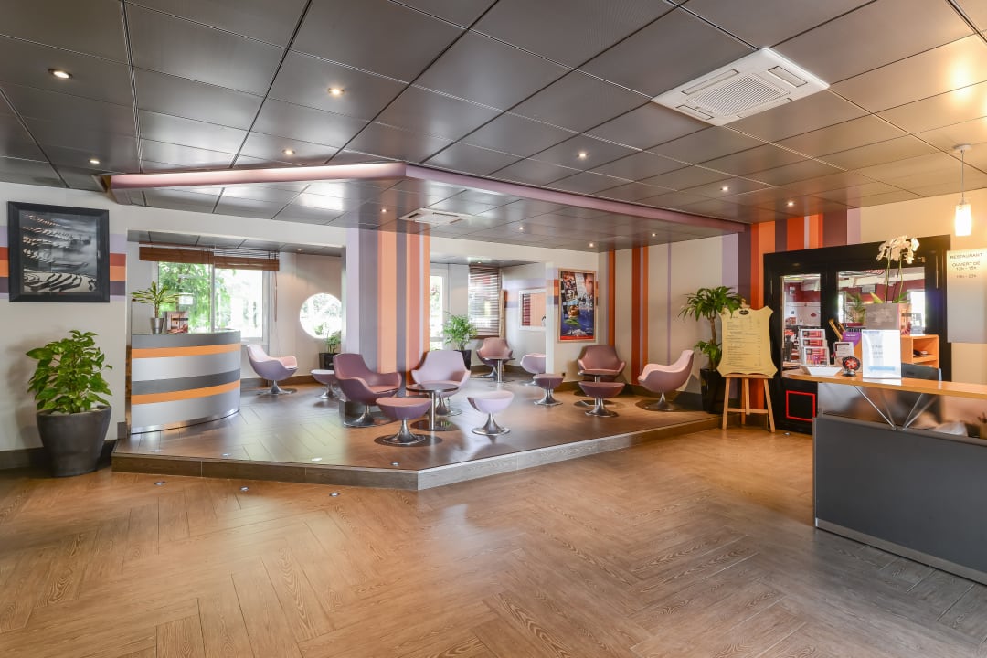 Lobby Hotel Le Relais D'Aubagne