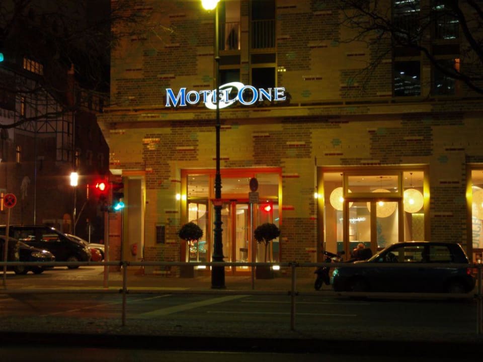 Aussenansicht Hotel Motel One Berlin Ku'Damm