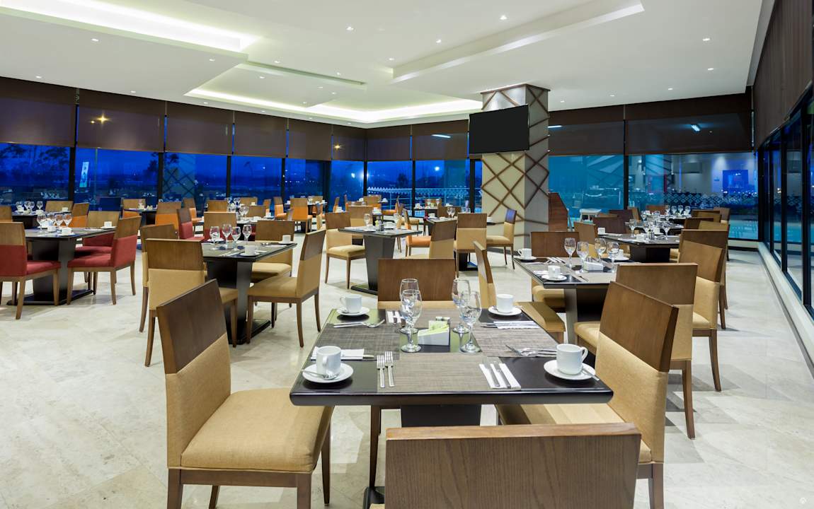 Restaurant Wyndham Quito Airport