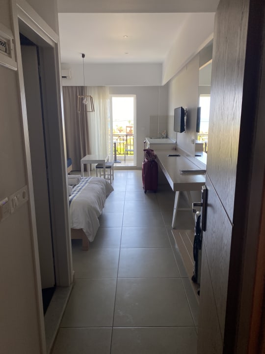 Zimmer Sea View Hotel & Apartments