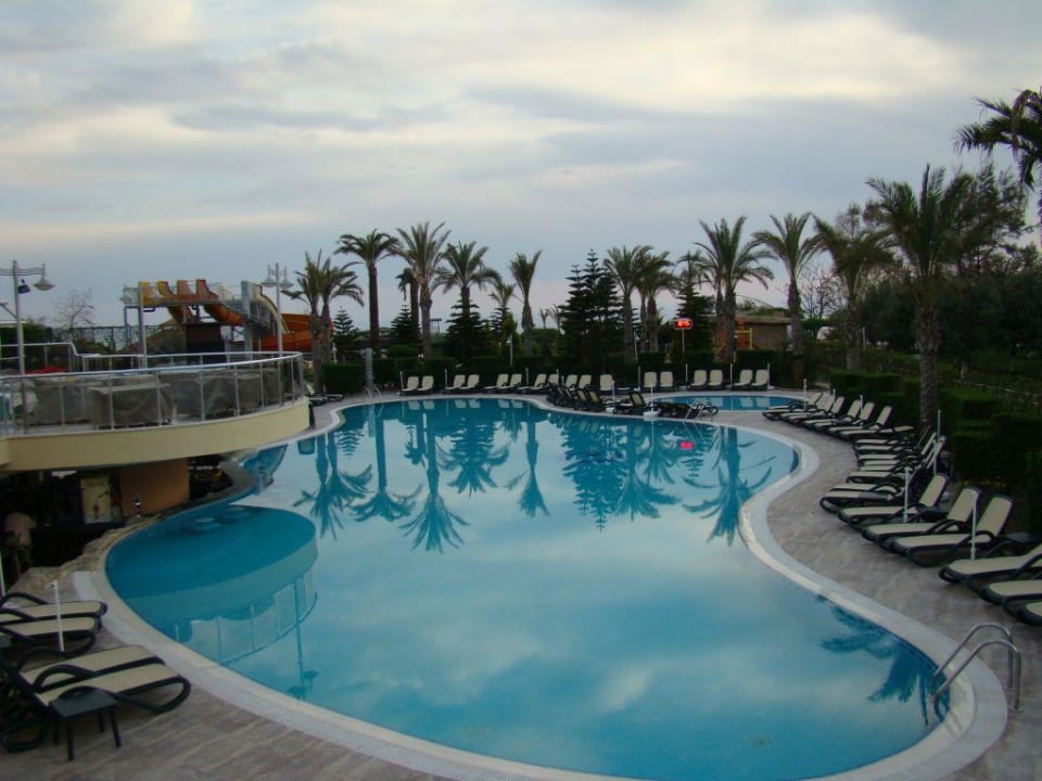 Der Pool im Hotel - Garten Side Sun Hotel