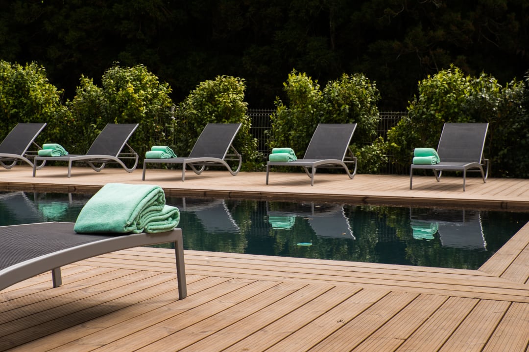 Pool Octant Furnas
