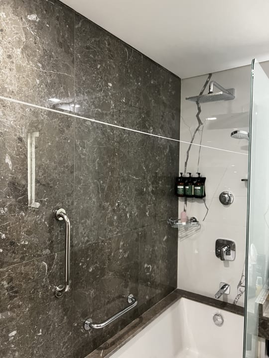 Zimmer voco Dubai The Palm by IHG